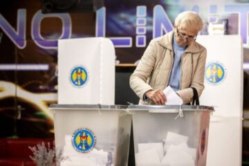 У Молдові ЦВК виключила чотири партії із парламентських виборів