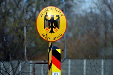 Укрінформ: у Німеччині працевлаштовані понад третина біженців з України