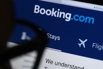 Більше 10 тисяч готелів подали в суд на відомий агрегатор Booking.com