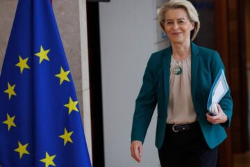 Єврокомісія призупинила контрзаходи проти США на 93 мільярди євро