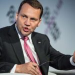 Польський віцепрем’єр назвав лідера опозиції “покидьком”