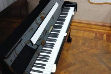 Мистецькі школи України отримають 100 нових фортепіано