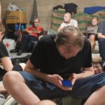 “Спимо по черзі: нас тут майже 100 українців на 18 спальних місць” —  депортований з РФ Сергій Захарченко