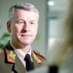 У Литві за звинуваченням у шахрайстві судитимуть екскомандувача армії