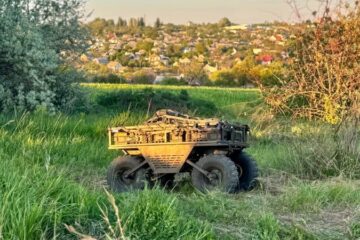 У липні до експлуатації в ЗСУ допустили 8 нових наземних роботизованих комплексів