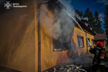На Львівщині горів геріатричний пансіонат