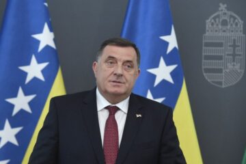 Лідер боснійських сербів зміг уникнути ув’язнення