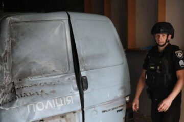 На Харківщині ворожий дрон атакував екіпаж поліції, четверо поранених