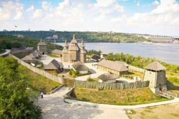 На Хортиці побудують протирадіаційне укриття для людей і музейних експонатів, – Мінкультури