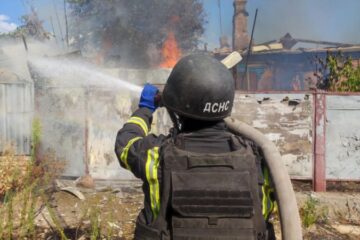 Росіяни атакували два райони Дніпропетровщини
