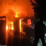 ДСНС: через удари РФ по Донеччині зайнялися масштабні пожежі