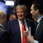 Bloomberg: Трамп повідомив Зеленському та європейським лідерам, що Путін хоче отримати від України весь Донбас