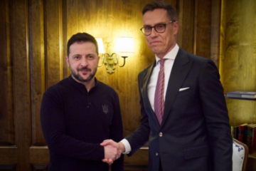 ЗМІ: президент Фінляндії приєднається до Зеленського на зустрічі з Трампом