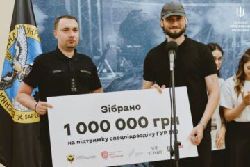 Хор “Гомін” передав 1 мільйон гривень для потреб української розвідки