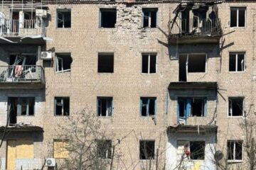 Росіяни вдарили по Костянтинівці на Донеччині із РСЗВ “Смерч”: є жертви