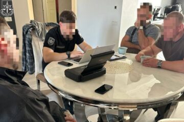 Посадовців Міноборони та постачальника викрили на постачанні неякісного спорядження для ЗСУ