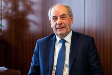 Президент Угорщини видалив слово “російський” із допису про обстріл Закарпаття