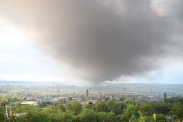 Місцева влада виділить гроші на відновлення атакованого росіянами американського підприємства у Мукачеві