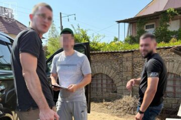 Екскерівництво Держгеокадастру підозрюють у розкраданні 500 га держземель на Дніпропетровщині