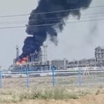 На Ростовщині після атаки дронів продовжує горіти Новошахтинський НПЗ