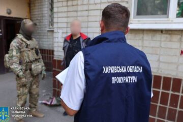 ​У Харкові отримала підозри група зловмисників, які напали на матір українського військового