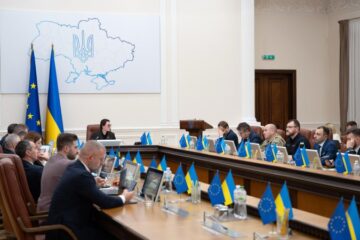 Уряд оновив правила виїзду за кордон чоловікам 18-22 років