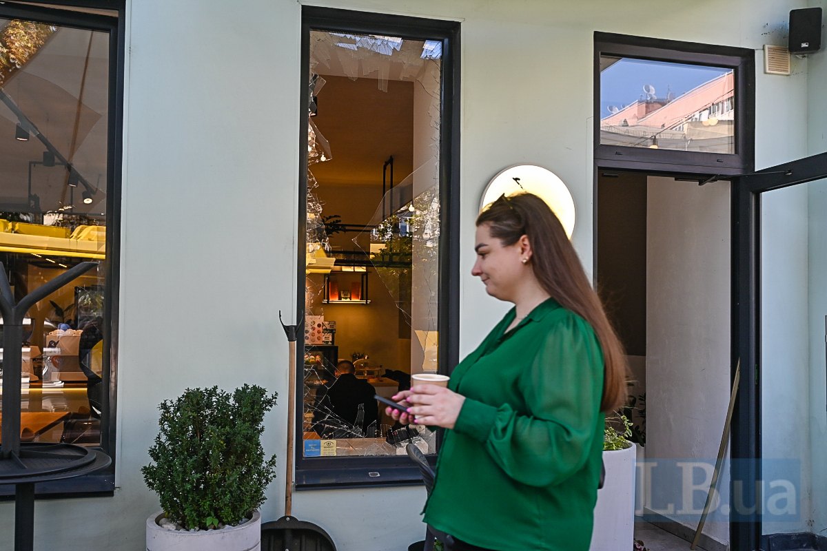 Після обстрілу Києва.