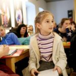 Майже 225 тисяч дітей з України отримують допомогу “800+” у Польщі