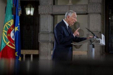 Президент Португалії назвав Трампа “російським чи радянським агентом”