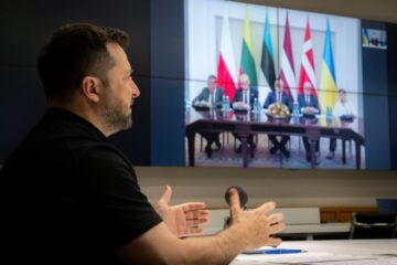Зеленський і Навроцький “синхронізували позиції” у режимі відеозв’язку