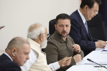 Президент поговорив телефоном із Нарендрою Моді. Той сказав, що припинення вогню потрібне