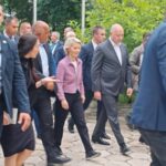 Президентка Єврокомісії прибула до Болгарії обговорювати оборону ЄС та загрози з боку Росії