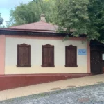 Найстарішу одноповерхову садибу на Андріївському узвозі можуть передати інвестору для повної реставрації – Перов