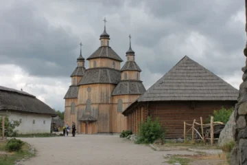 Сховище для «Хортиці» й безбар’єрний доступ до пам’яток. Уряд ухвалив два рішення щодо збереження культспадщини