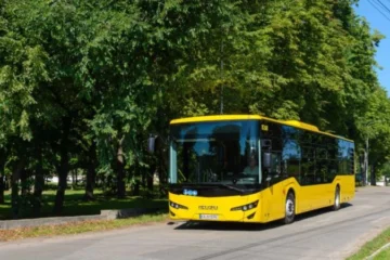 Перші турецькі автобуси Anadolu Isuzu прибули до Києва