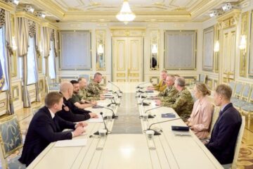 Президент обговорив з начальником Штабу оборони Великої Британії виробництво дронів та спільні проєкти