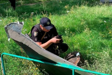 У Солом’янському районі впав російський дрон біля житлового будинку і не вибухнув