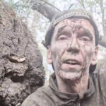 «Це не армія — це утилізація»: росіянин зняв траншеї, завалені тілами своїх