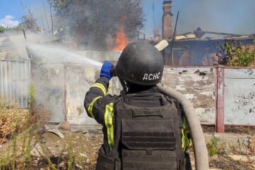 Удар по пожежній частині, спортклубу та перукарні: наслідки денного терору на Нікопольщині