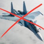 Поблизу Зміїного впав російський винищувач Су-30СМ: знайдено уламки, пілотів шукають