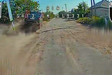 «Газ у підлогу — і в полум’я»: на Лиманському напрямку дрони Signum рознесли вщент чотири ворожі машини