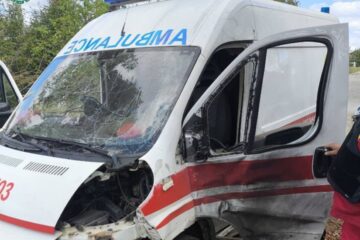 Удар по «швидкій» у Куп’янську: російський FPV-дрон поранив двох медиків