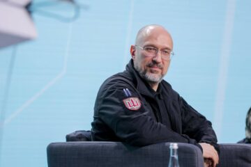 «Стовпи відбудови та патріотичного виховання»: Денис Шмигаль про роль ветеранів у майбутньому України