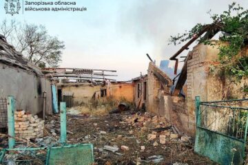 Війська рф завдали понад 600 ударів по Запорізькій області: є загиблий і поранені