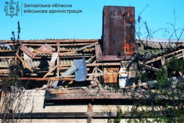 Запорізька область під обстрілами: окупанти атакували 17 населених пунктів