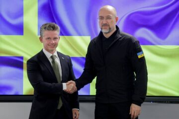 Україна та Швеція домовилися про спільне виробництво оборонної продукції