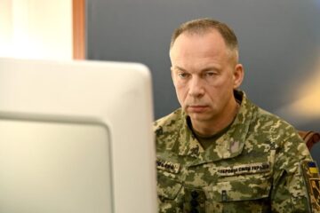 Олександр Сирський обговорив з «Коаліцією охочих» гарантії безпеки для України