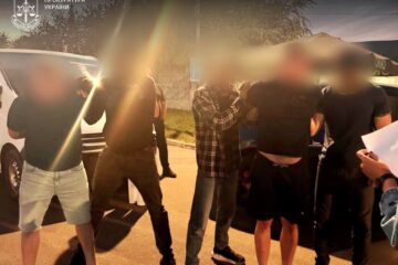 Фіктивне працевлаштування заради «броні»: на Волині затримали організаторів схеми