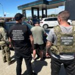 Торгували «гуманітарними» авто — у Кривому Розі затримали двох чоловіків