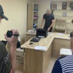 Фальшиві висновки МСЕК та вивіз ухилянтів: правоохоронці повідомили про підозру 34 особам